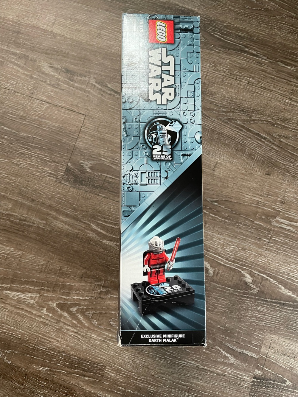 LEGO Star Wars R2-D2 Building Set - Open, used. - Picture 7 of 11